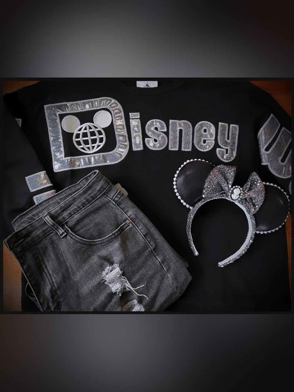 Unlisted Minnie Ears - Picture 6 of 11